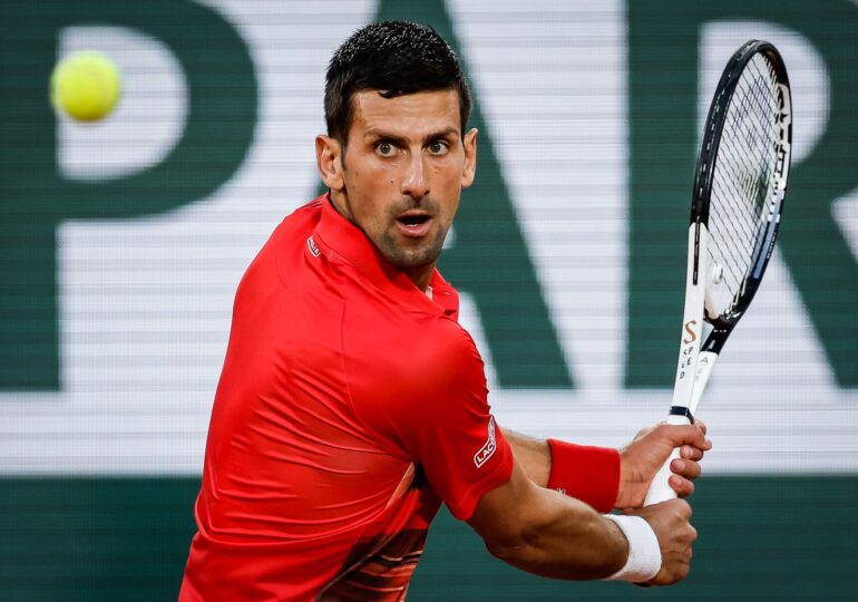 Turneul Campionilor: Jannik Sinner îl învinge pe Novak Djokovic după un meci de peste 3 ore