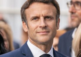 Jurnaliștii de la France 24 și RFI își apără independența, în fața cererilor lui Macron