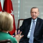 Erdogan spune că Putin vrea să încheie cât mai curând războiul şi trebuie să renunțe inclusiv la Crimeea