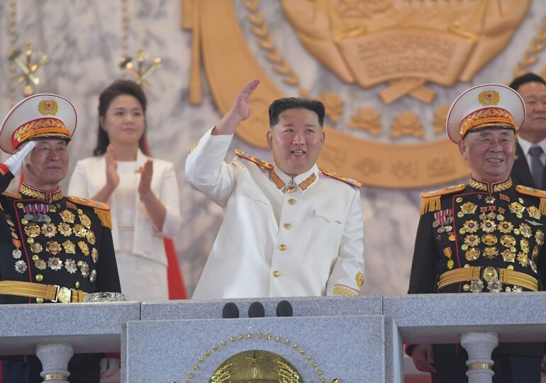 Misterul din Coreea de Nord: Cine e femeia din spatele lui Kim Jong-un?