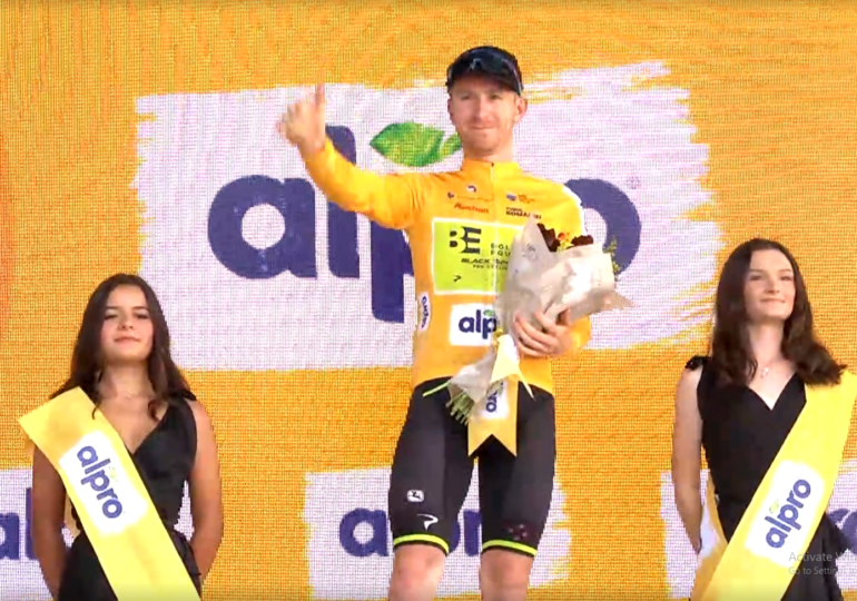 Jakub Otruba câștigă etapa a 4-a din Turul României. Tricoul galben ajunge la britanicul Mark Stewart