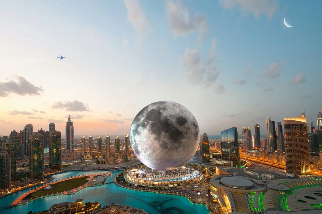 Hotelul din Dubai care va aduce Luna pe Pământ: Ar eclipsa tot ce s-a construit până acum (Foto)