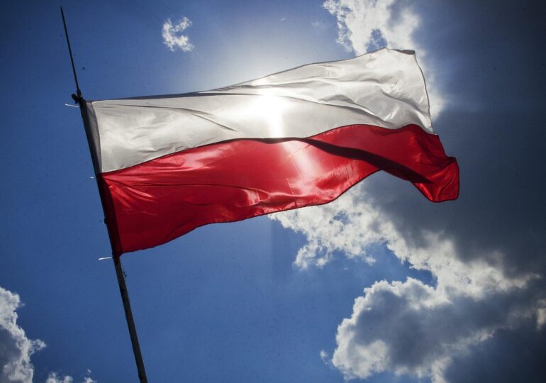 Presa de stat poloneză intră în procedură de lichidare, în timp ce se ascute lupta politică pentru controlul mass-media