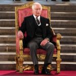 Încoronarea regelui Charles al III-lea se va face în condiții de criză, dar britanicii vor avea o zi liberă