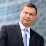 Foto: Facebook Valdis Dombrovskis