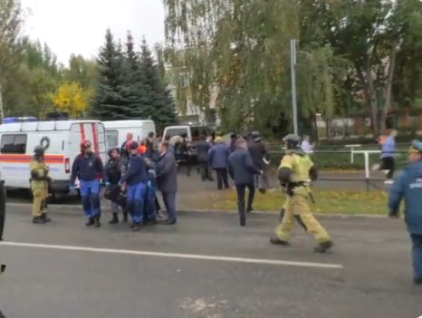 Atac armat la o școală din centrul Rusiei soldat cu zeci de morți și răniți (Video)