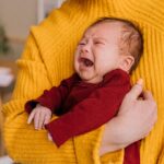 Metoda testată ştiinţific prin care liniștești un bebeluș care plânge