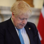 Parlamentarii britanici i-au interzis lui Boris Johnson accesul în Parlament