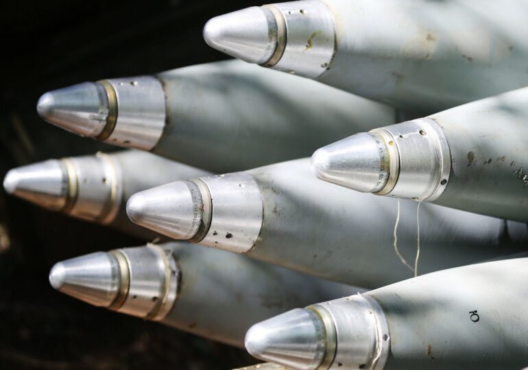 Rusia a cumpărat milioane de obuze de artilerie şi rachete din Coreea de Nord