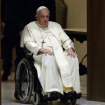 Papa Francisc începe azi cea mai lungă călătorie a pontificatului său