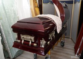 Servicii funerare complete în București - ce agenție te ajută imediat de la solicitare