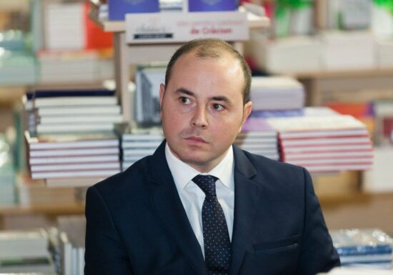 Dacă pică Guvernul Mureșan și Nicușor Dan nu convoacă anticipate, PNL va sesiza CCR. Ce spune USR