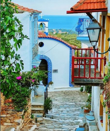 Destinație excelentă de vacanță: Alonissos, insula eco a Greciei (Galerie foto)