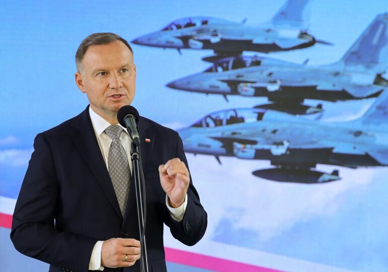 Polonia nu va mai face concesii UE, anunță președintele Duda