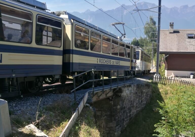 De ce a construit Elveția cel mai lung tren de pasageri din lume (Video)