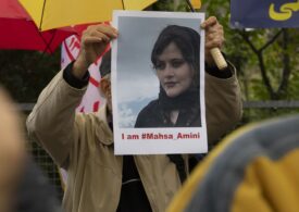 Autoritățile din Iran se spală pe mâini de moartea Mahsei Amini. Au anunțat cauza morții