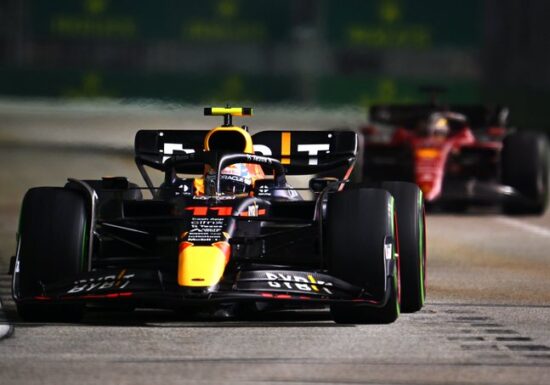 Formula 1: Sergio Perez (Red Bull), învingător în Marele Premiu din Singapore