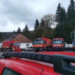 Peste jumătate dintre oamenii care locuiesc în zona de risc din Roşia Montană au refuzat evacuarea. Nivelul apei din baraj a scăzut cu doar 40 cm