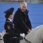 Veteranii Rusiei se opun războiului: Nu vom câștiga. Putin e un idiot. Nu conduce trupele pe cal alb, ci stă cu iahturile și femeile lui