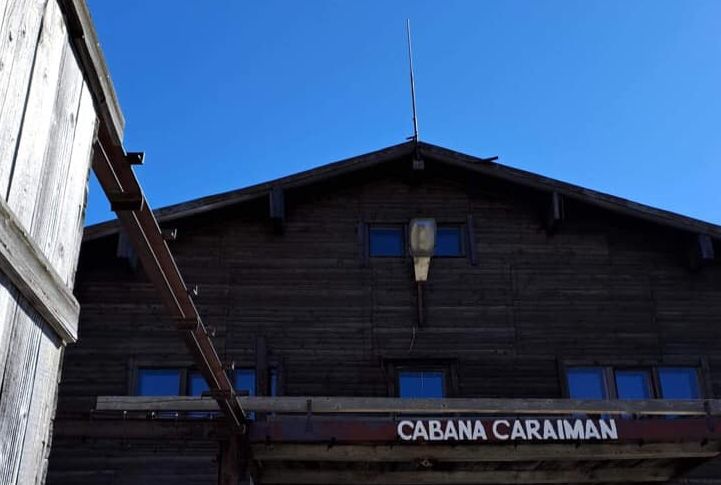 Violonistul Alexandru Tomescu a cumpărat celebra cabană Caraiman