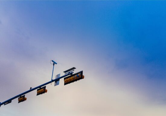 "Mai trebuie o hârtie". Pro Infrastructură: MAI pune frântă sistemului prin care Poliția poate amenda șoferii folosind imaginile camerelor video de pe drumurile publice