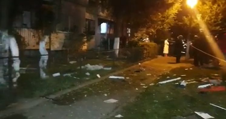 Explozie într-un bloc din București, 140 de persoane au fost evacuate