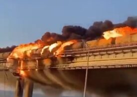 Ziua 227: Podul Kerci în flăcări, Kievul ar fi implicat. Putin schimbă comandantul de război și încearcă să minimizeze lovitura încasată (Video)