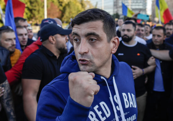 Avertisment din Ungaria: Este un eșec, un faliment personal și colectiv. Viktor Orban a dat ordin să nu fie susținut Nicușor Dan <span style="color:#990000;">Interviu </span>