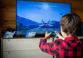 Jocurile video au efecte pozitive pentru copii: La ce au gamerii rezultate mai bune