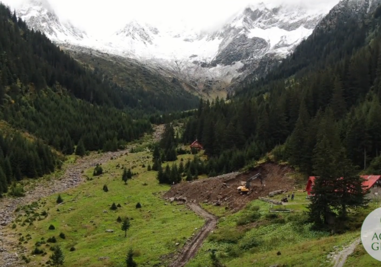 Valea Sâmbetei din Munții Făgăraș a fost distrusă de un preot care-și construiește mănăstire (Video)