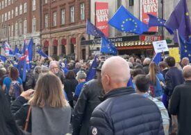 Proteste la Londra: Britanicii cer revenirea în UE (Video)