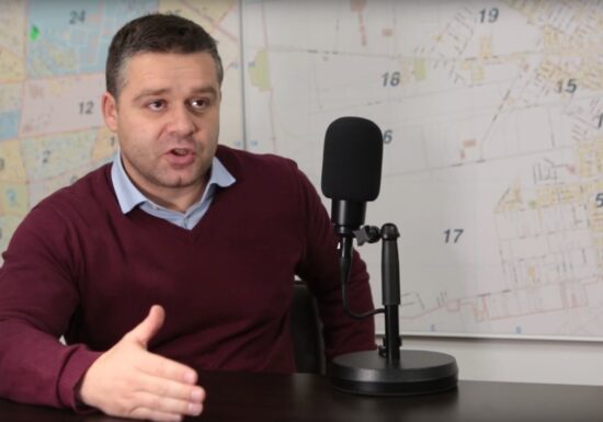 Armata vrea blocuri și hotel, în loc de parc în Drumul Taberei. Ciucu: Își țin terenul în mizerie, e o rușine!