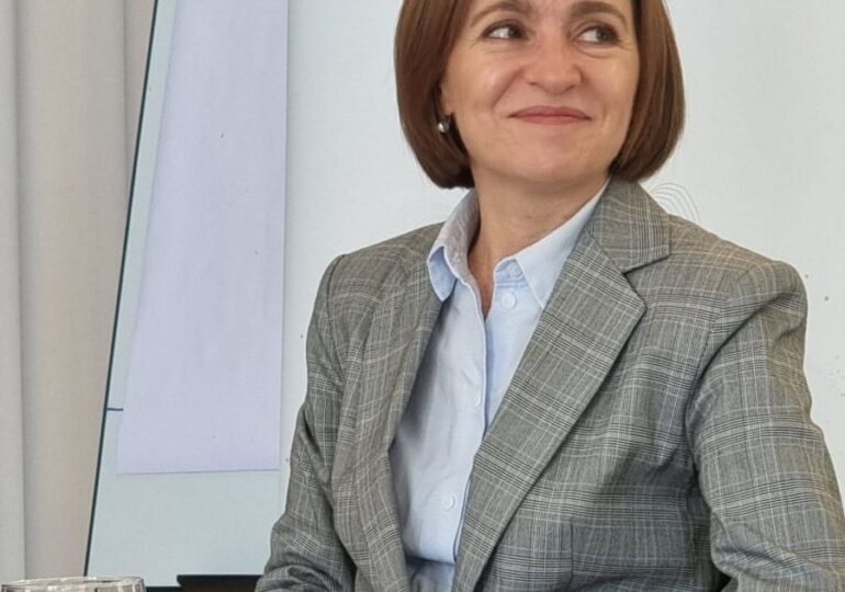 Maia Sandu a promulgat legea care confirmă că limba de stat a Republicii Moldova este româna