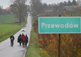 „Toată lumea își va aminti de Przewodów”. Reportaj în satul polonez lovit de războiul din Ucraina