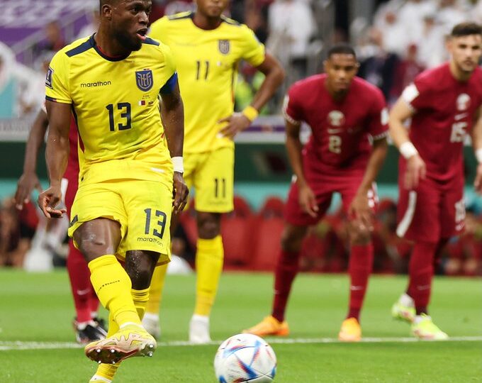 Ecuadorul învinge Qatarul la deschiderea Cupei Mondiale 2022