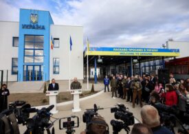 Ciucă a deschis un nou punct de trecere a frontierei cu Ucraina şi i-a promis premierului de la Kiev că vor mai fi şi altele (Video)