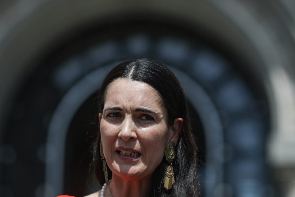 Clotilde Armand a fost condamnată la 1 an de închisoare, cu amânarea aplicării pedepsei