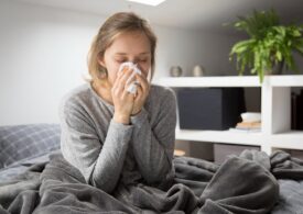 Ești răcit sau ești gripat? Care sunt asemănările și deosebirile dintre cele două afecțiuni respiratorii