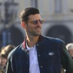 Novak Djokovic avansează cu dureri la Australian Open