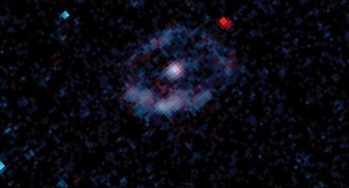 Surpriză pentru astronomi: Au descoperit o gaură neagră în timp ce înghițea o stea