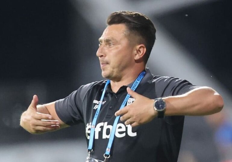 O echipă din Superliga și-a demis antrenorul. Nicolae Dică se întoarce pe bancă