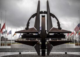 Un avion de supraveghere al NATO a detectat traiectoria unei rachete care a căzut în Polonia