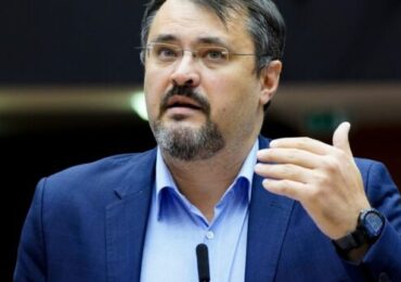 Reacții din USR după desemnarea lui Veștea: Partida anti-reformatoare. O glumă proastă