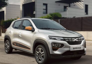 Avertisment BM: Concentrarea exporturilor auto expune România. Deficit comercial de 12,5 miliarde de euro al sectorului mașini