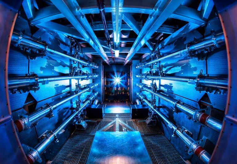 Premiera științifică ce ar putea salva Pământul: Cercetătorii au obținut energie net pozitivă dintr-o reacție de fuziune