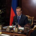 Medvedev cere interdicție pe viață în Rusia pentru „trădătorii” care critică invadarea Ucrainei