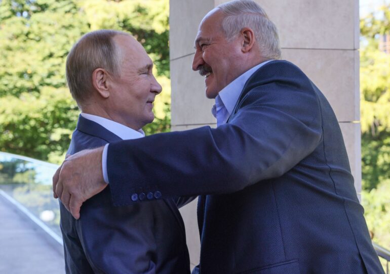 Belarus, cale de scăpare pentru Putin