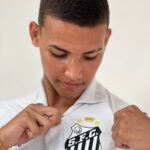 FC Santos își modifică stema în onoarea lui Pele: „Rege, fă-te bine!”