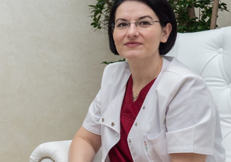 Cum a fost posibil miracolul de la Iași, unde medicii au salvat brațele unei fete: Un maraton de 20 de ore. O dată la 7-8 ore, am făcut pauză să bem apă