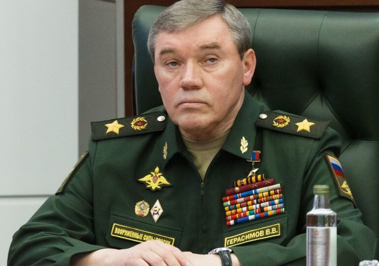 Bloggerii militari scriu că Putin i-ar fi luat lui Gherasimov conducerea operațiunii din Ucraina. Nu a mai fost văzut de la revolta lui Prigojin